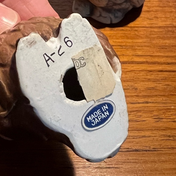 Collectable vintage miniature owls set of four Japanese Pottery Wood Mcm - Picture 7 of 14